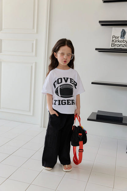 [PRE-ORDER] Football T-Shirts