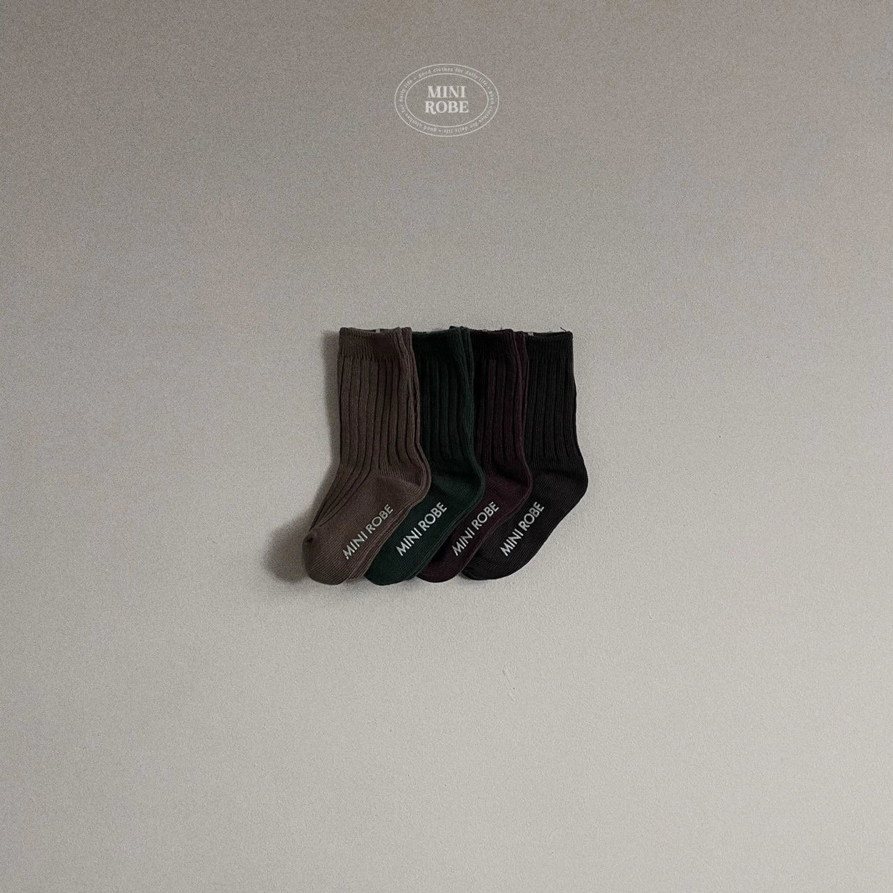 [PRE-ORDER] Retro Socks Set