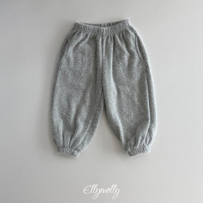 [PRE-ORDER] Snowflake Jogger