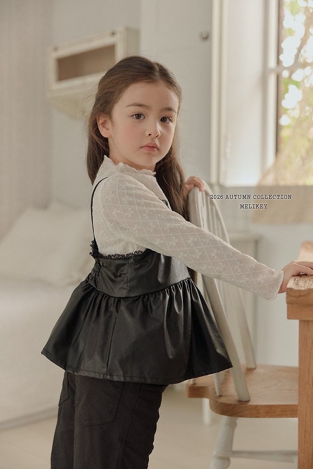 [PRE-ORDER] Faux Leather Bustier