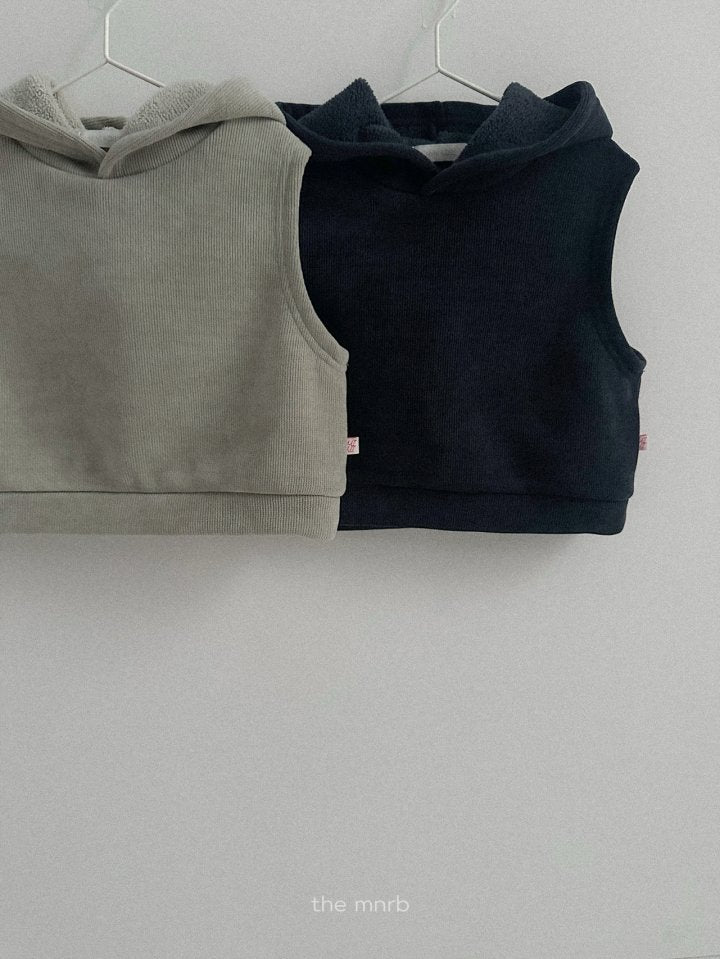[PRE-ORDER] Snow Hoodie Vest