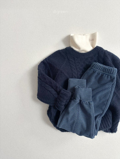 [PRE-ORDER] Twist Sweater Top