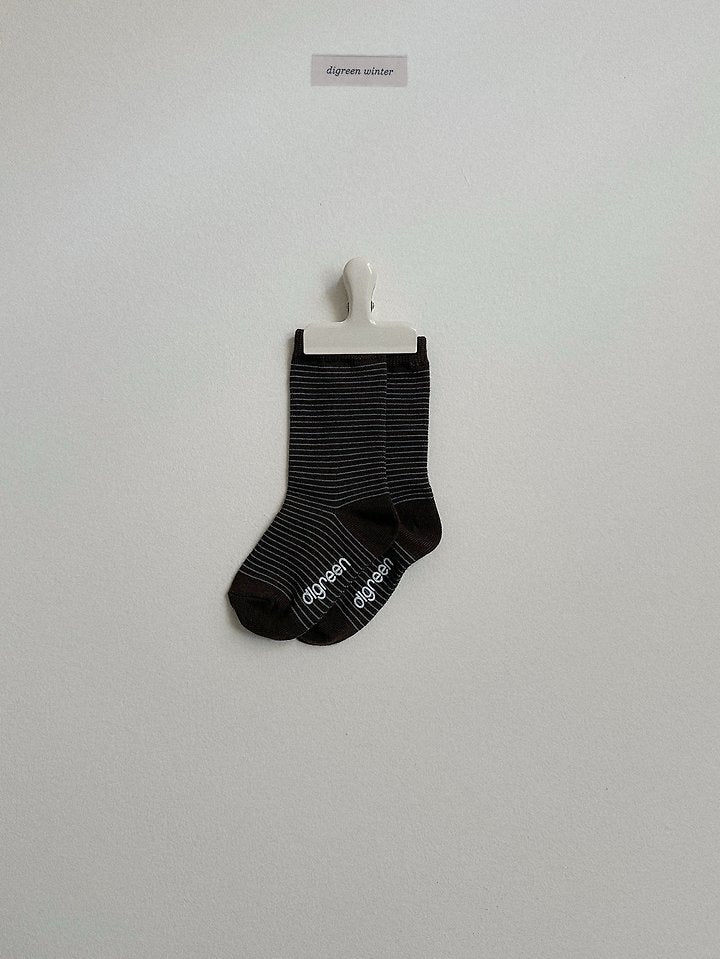 [PRE-ORDER] Walnut Socks Set