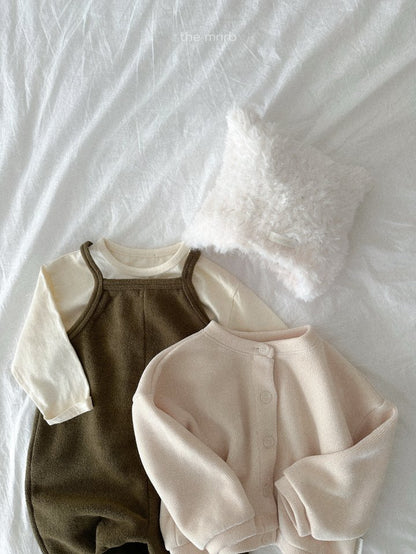 [PRE-ORDER] Robe House T-Shirts