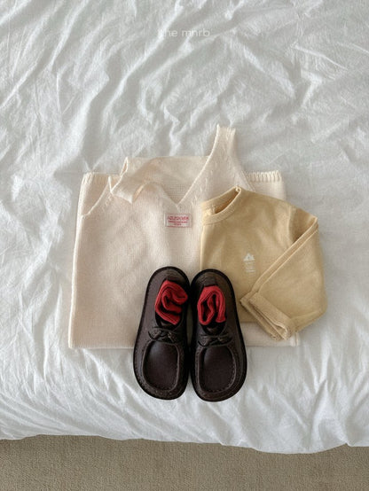 [PRE-ORDER] Robe House T-Shirts