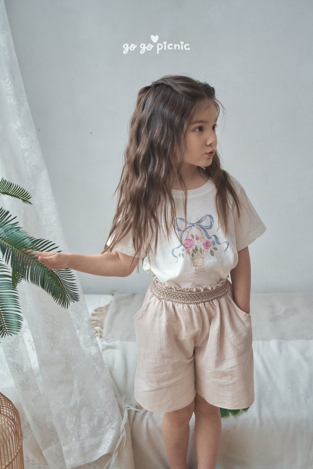 [PRE-ORDER] Flora T-Shirts