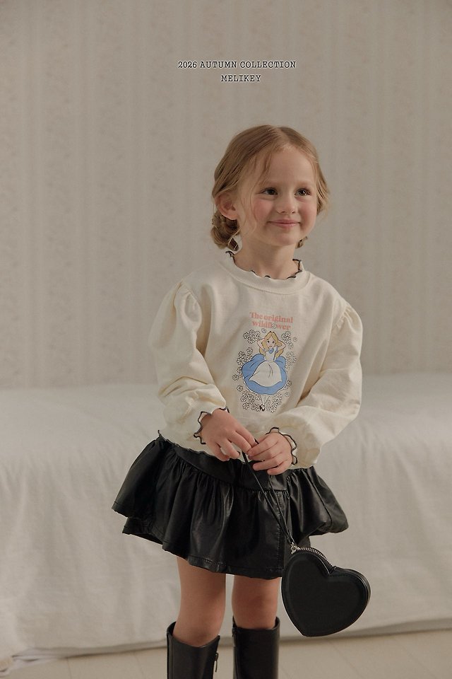 [PRE-ORDER] Alice Puff Sweatshirts