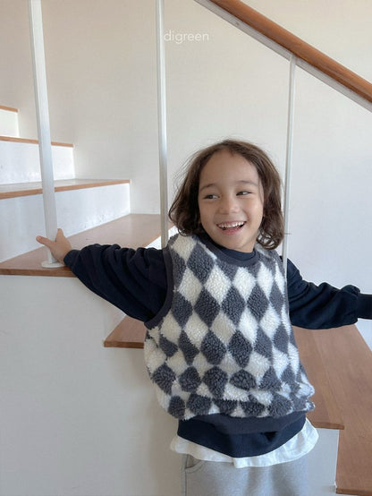 [PRE-ORDER] Argyle Vest