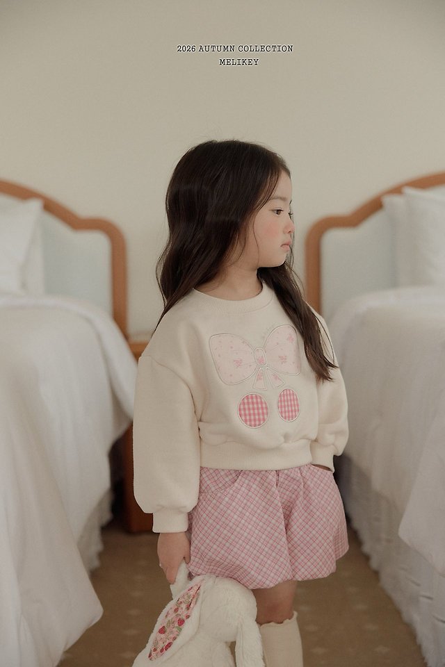 [PRE-ORDER] Ribbon Cherry Sweatshirts