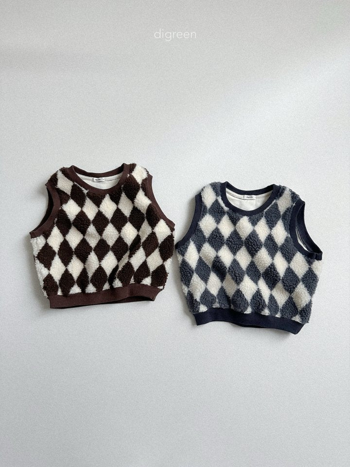 [PRE-ORDER] Argyle Vest
