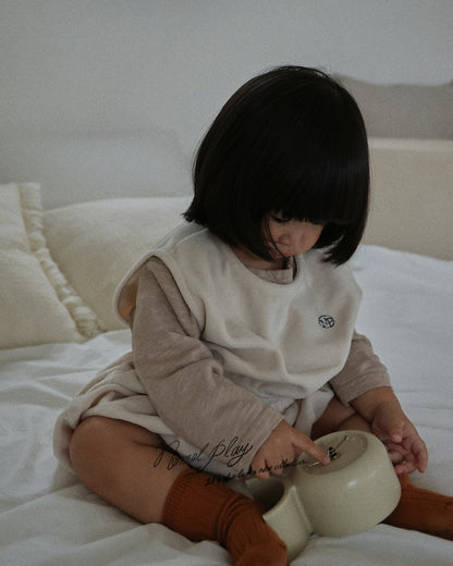 [PRE-ORDER] Velour Crop Vest