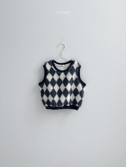 [PRE-ORDER] Argyle Vest