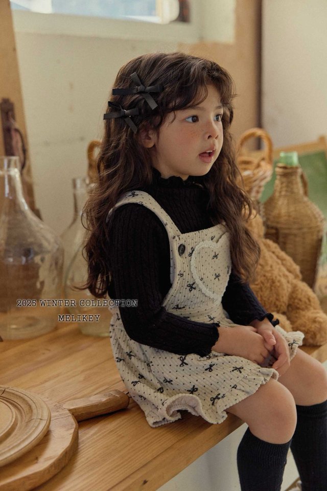 [PRE-ORDER] Ribbon Dot Frill Overalls