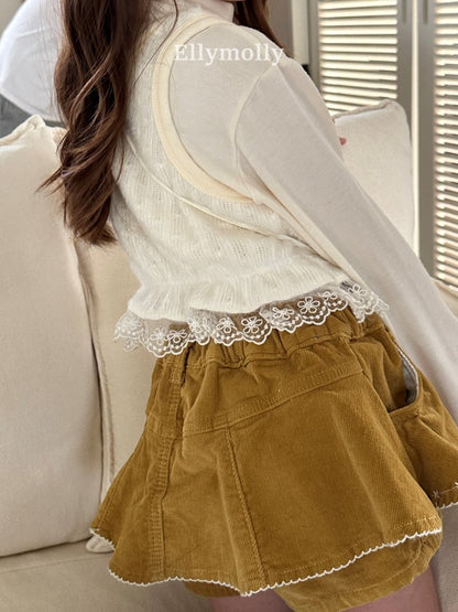 [PRE-ORDER] Rose Frill Shorts