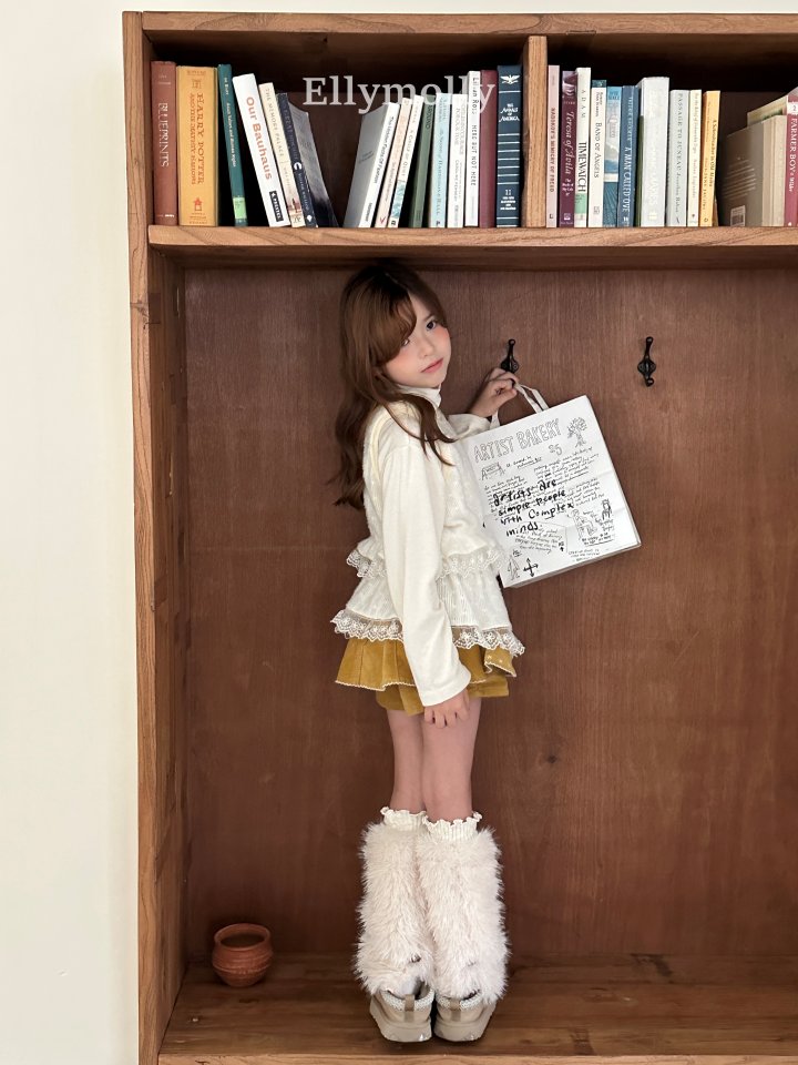 [PRE-ORDER] Rose Frill Shorts