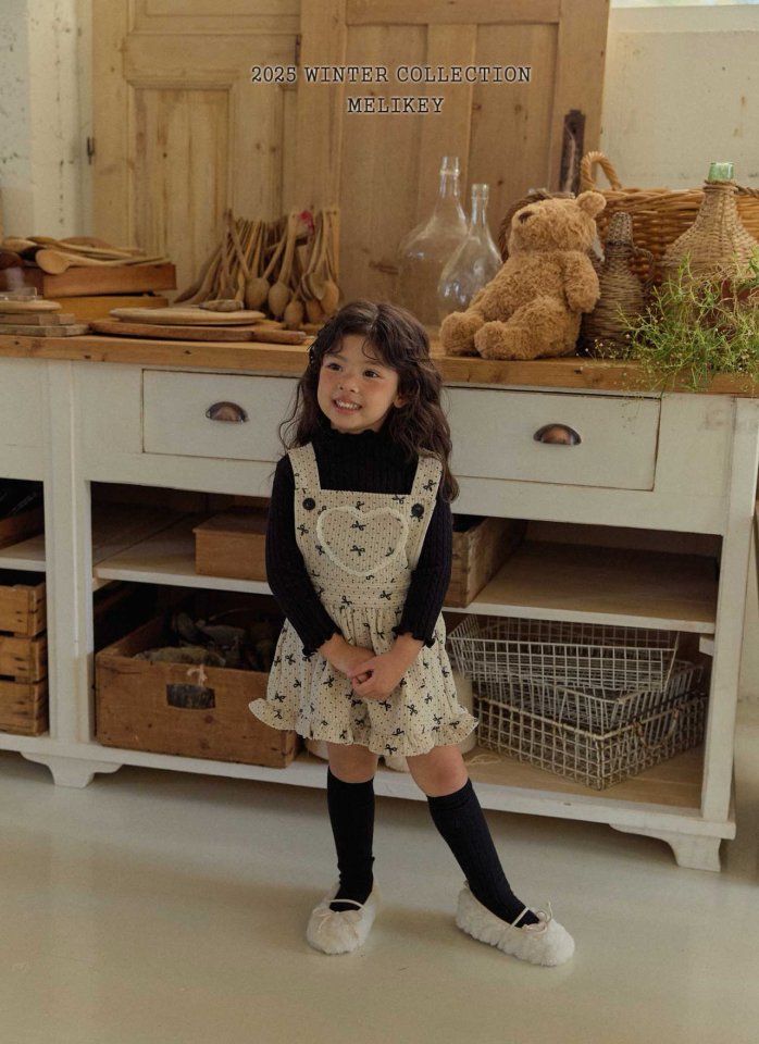 [PRE-ORDER] Ribbon Dot Frill Overalls