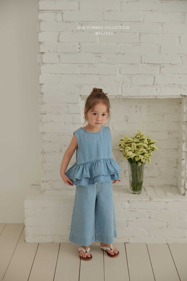 [PRE-ORDER] Crop Wide Denim Pants