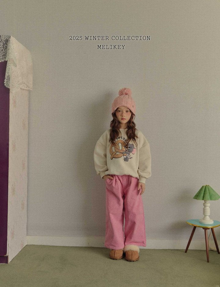 [PRE-ORDER] Pretzel Jerry Sweatshirts