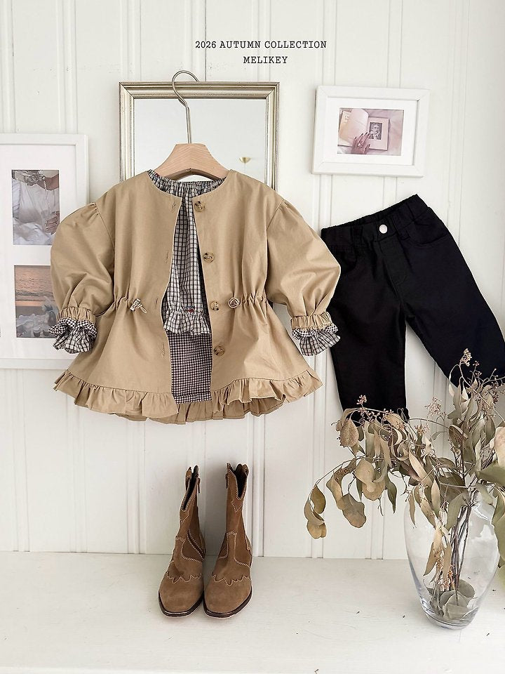 [PRE-ORDER] Momo Frill Trench Coat