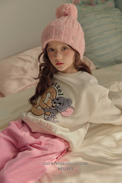 [PRE-ORDER] Pretzel Jerry Sweatshirts