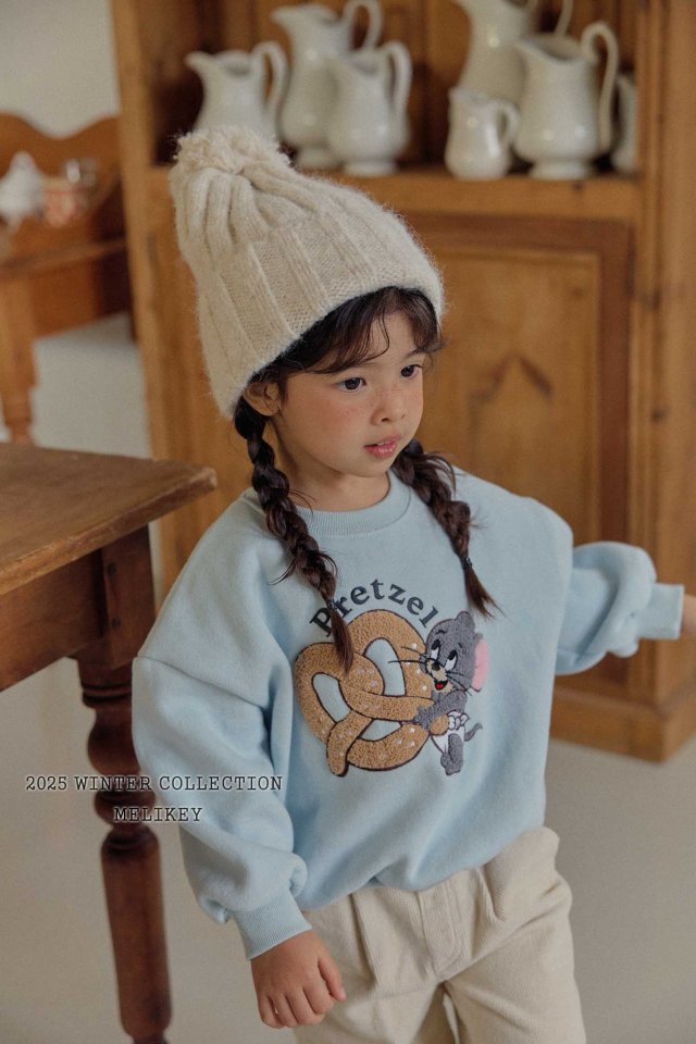 [PRE-ORDER] Pretzel Jerry Sweatshirts