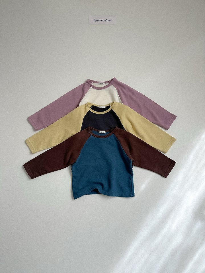 [PRE-ORDER] Raglan T-Shirts