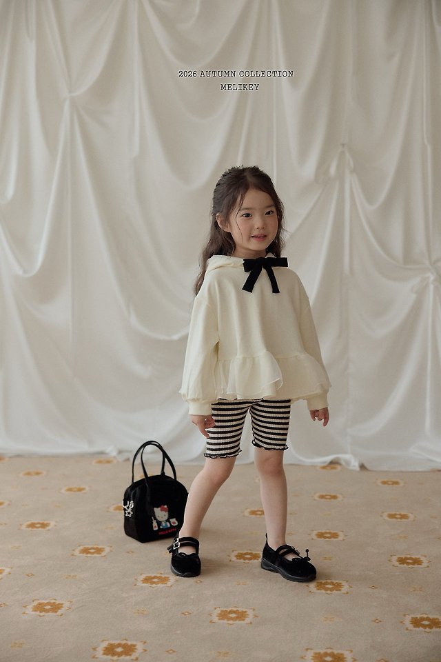 [PRE-ORDER] Cha Cha Frill Hoodie T-Shirts