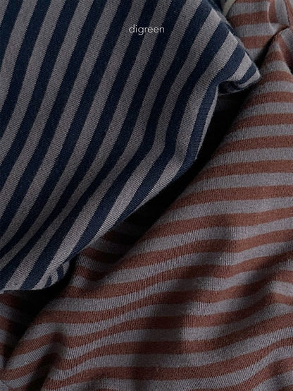 [PRE-ORDER] Camel T-Shirts