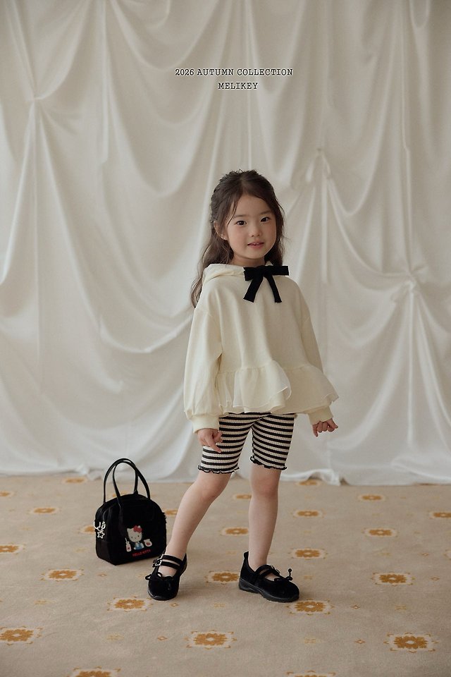 [PRE-ORDER] Cha Cha Frill Hoodie T-Shirts