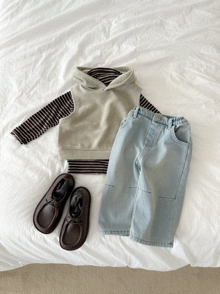 [PRE-ORDER] Darts Straight Denim Pants