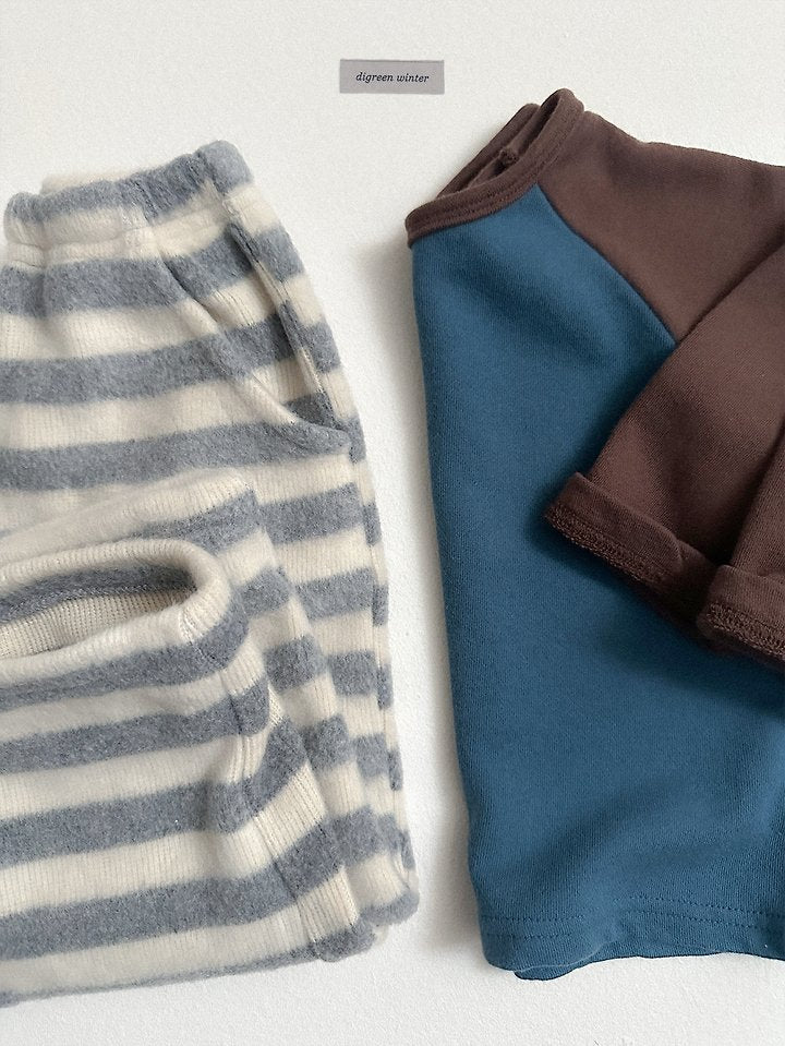 [PRE-ORDER] Raglan T-Shirts