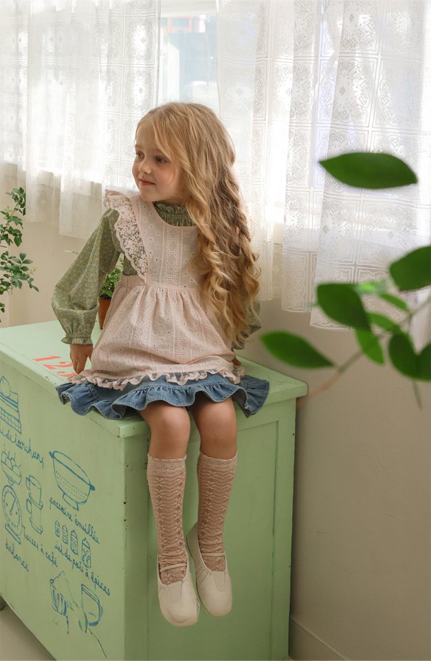 [PRE-ORDER] Cindy Knee Socks