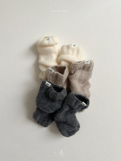 [PRE-ORDER] Winter Glow Arm Warmers