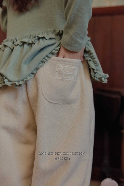 [PRE-ORDER] Label Jogger Pants