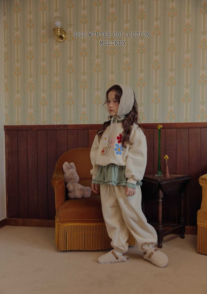 [PRE-ORDER] Label Jogger Pants