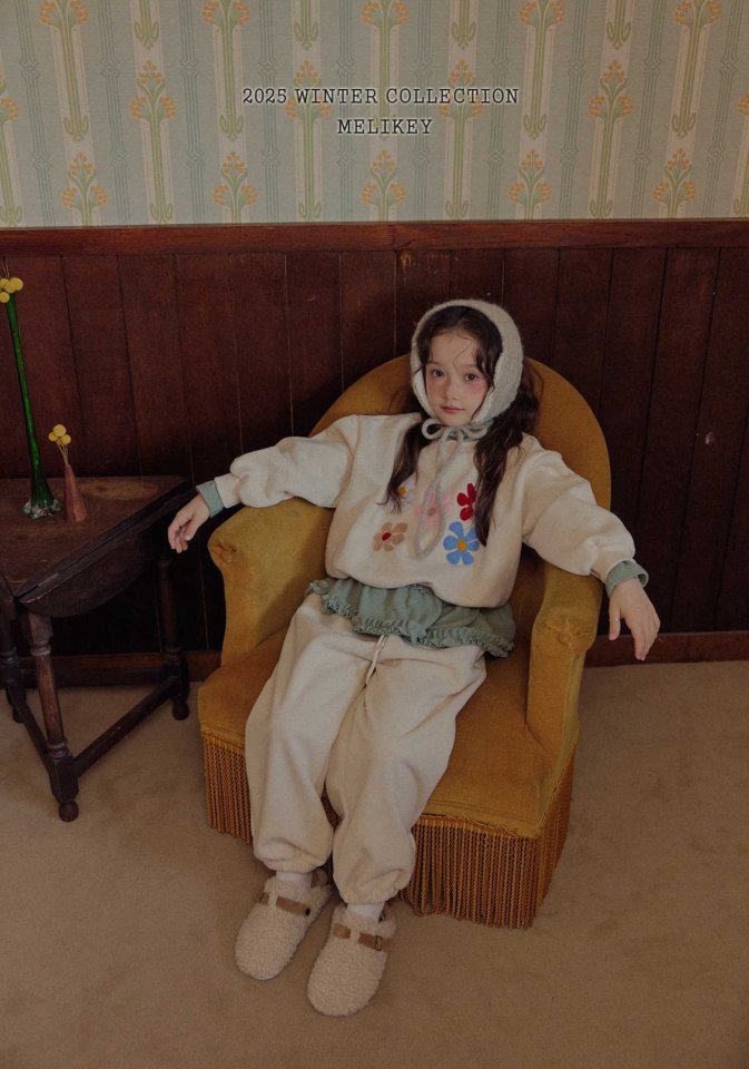 [PRE-ORDER] Label Jogger Pants