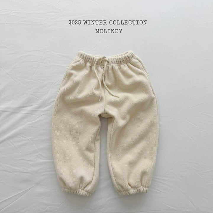 [PRE-ORDER] Label Jogger Pants