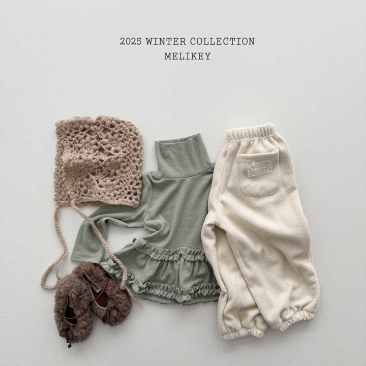 [PRE-ORDER] Label Jogger Pants