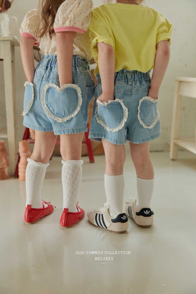 [PRE-ORDER] Heart Denim Shorts
