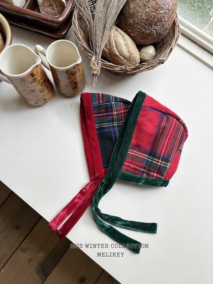 [PRE-ORDER] Christmas Check Bonnet