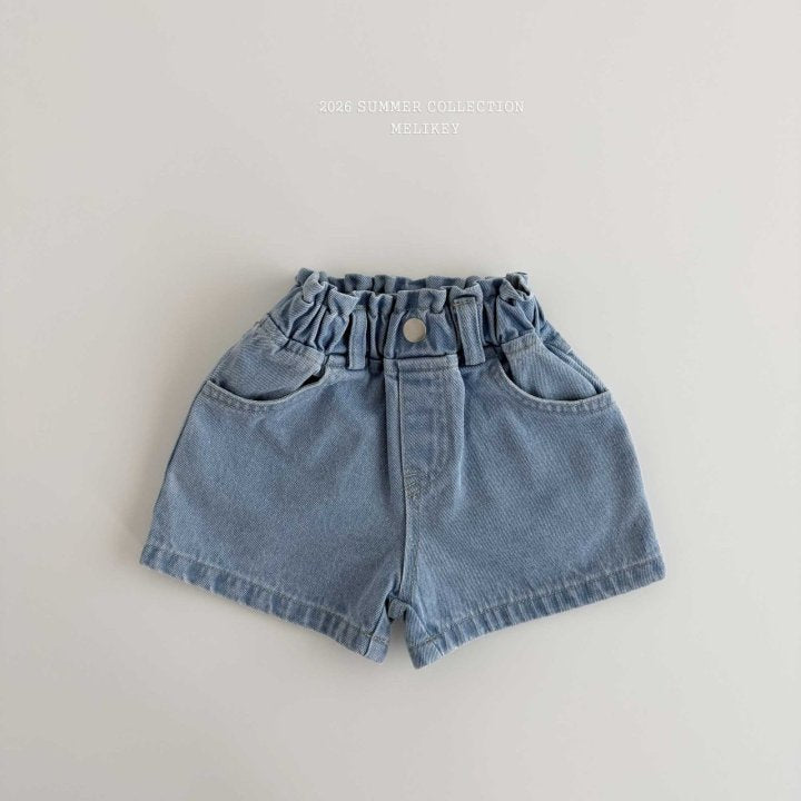 [PRE-ORDER] Heart Denim Shorts