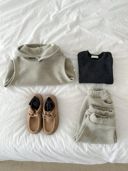 [PRE-ORDER] Winter Ribbed T-Shirts