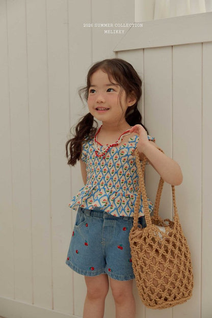 [PRE-ORDER] Cherry Ribbon Smocking Top