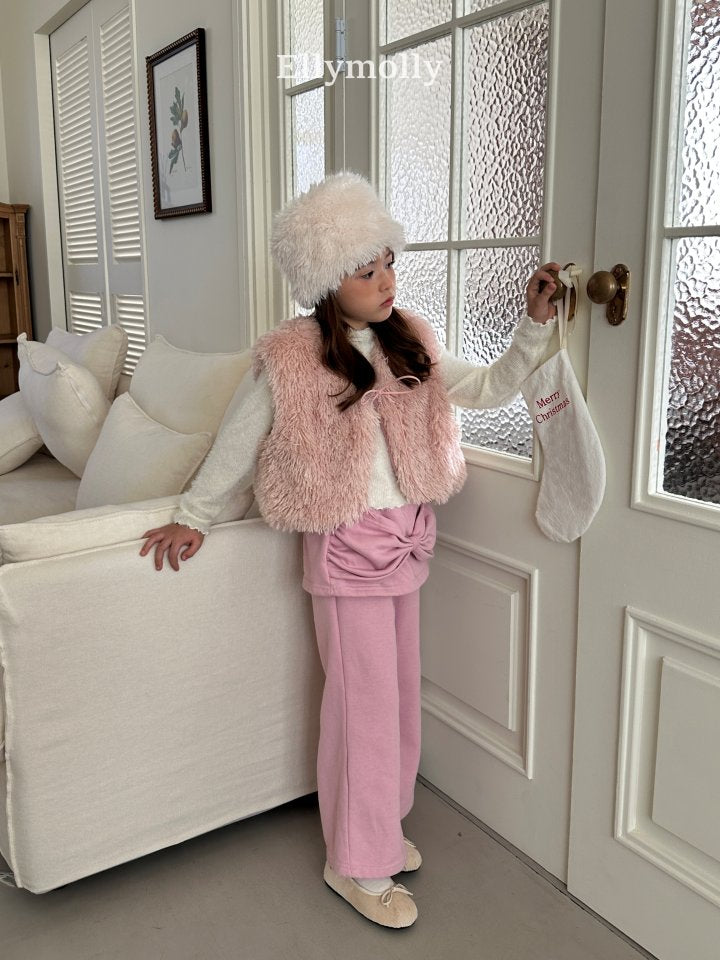 [PRE-ORDER] Fluffy Vest