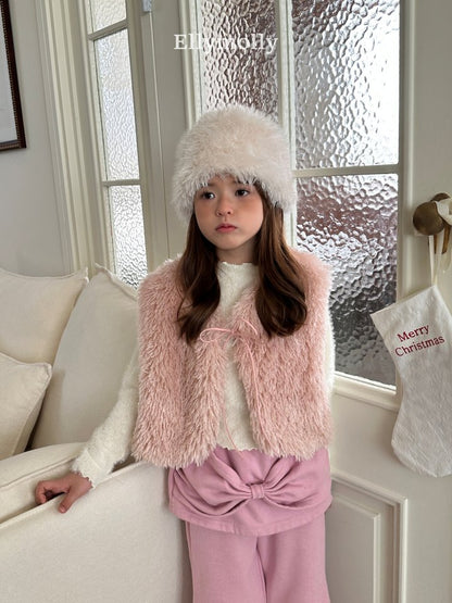 [PRE-ORDER] Fluffy Vest