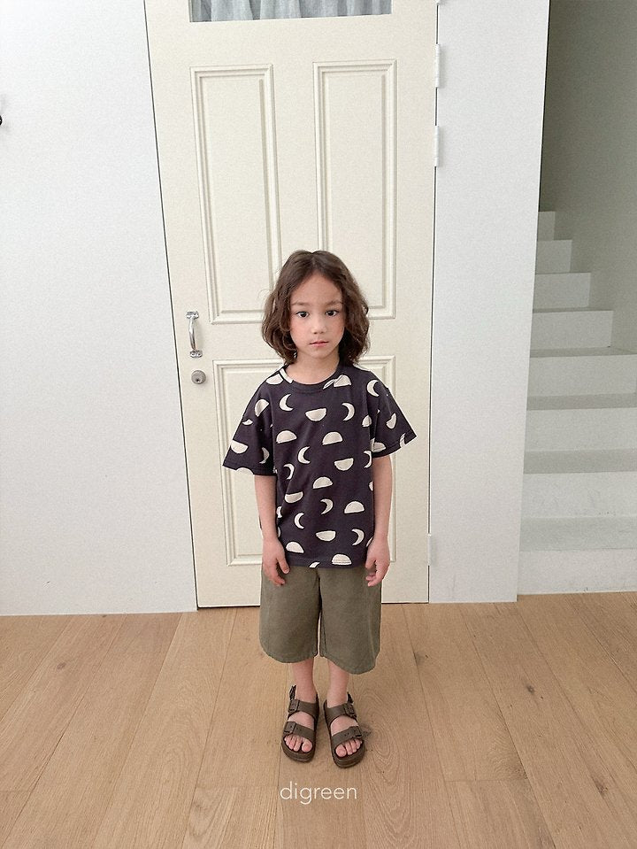 [PRE-ORDER] Half Moon T-Shirts