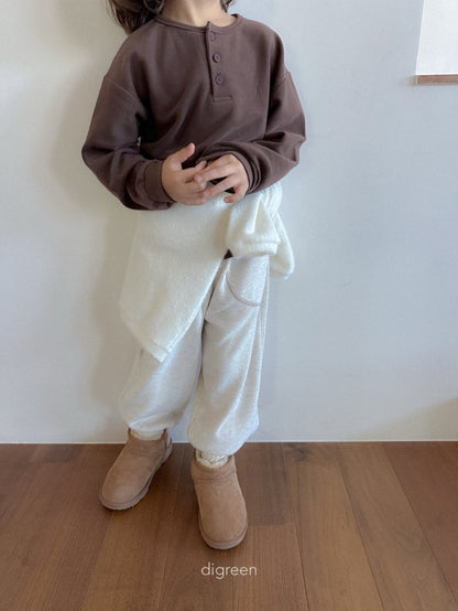 [PRE-ORDER] Fluffy Pants