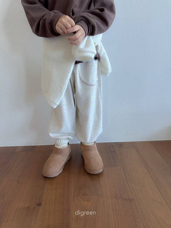 [PRE-ORDER] Fluffy Pants