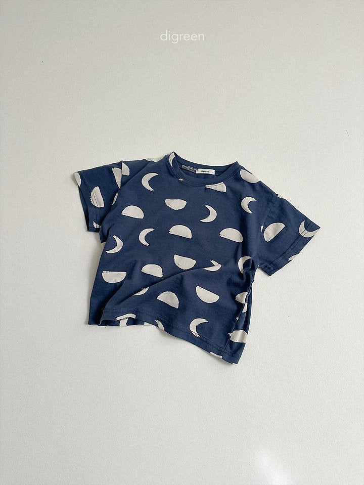 [PRE-ORDER] Half Moon T-Shirts