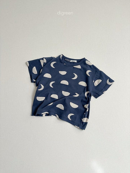 [PRE-ORDER] Half Moon T-Shirts